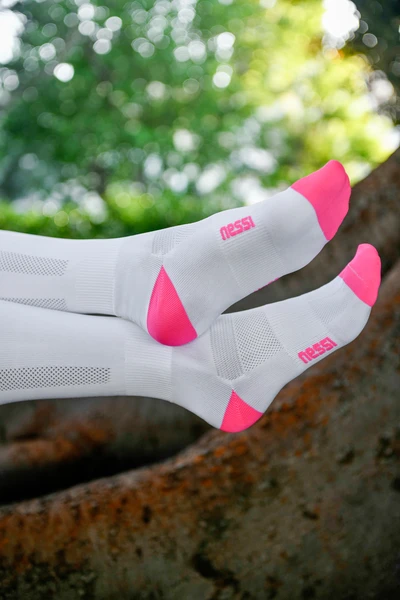 Running knee-high socks Road H White-Pink